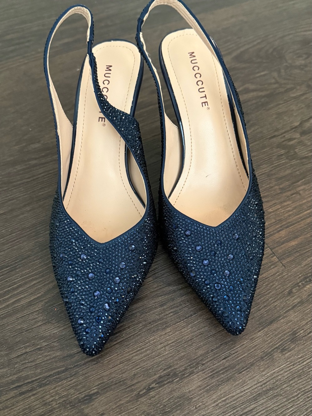 NEVER WORN Navy Crystal Non Slip Slingback Pointed-Toe Pumps 3.25 inch